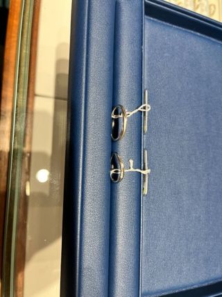 【銀座ダイヤモンドシライシの口コミ】 デザインが豊富でダイヤモンドの品質保証が付いています。
価格帯もリーズ…