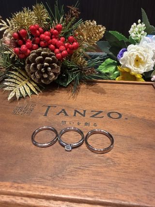 【TANZO.(鍛造指輪)の口コミ】 鍛造製法による丈夫な指輪です！
また、自分の希望であるシンプルな指輪で…