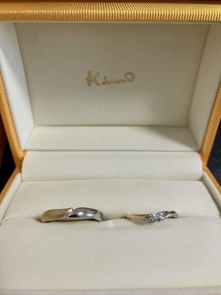 【ケイウノ ブライダル(K.UNO BRIDAL)の口コミ】 いろいろと見せていただく中で、指に合っていたこともあり、はじめは候補…
