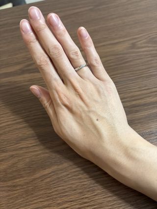 【アイプリモ(I-PRIMO)の口コミ】 装着時していても、違和感なく着け心地が良いと思います。デザインも指が…