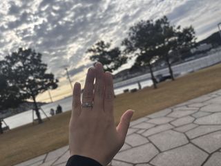 【ラザール ダイヤモンド(LAZARE DIAMOND)の口コミ】 とにかくつけやすく何歳になっても飽きないデザインと確信してます。、た…