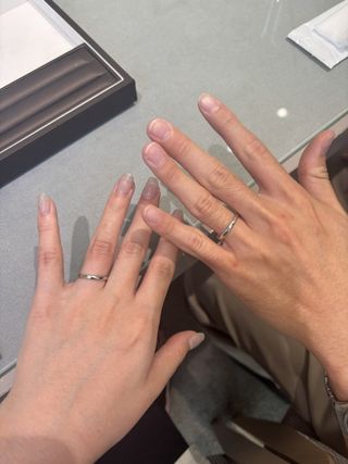 【アイプリモ(I-PRIMO)の口コミ】 シンプルで飽きのこないデザインに一目惚れしました。
指につけたときのフ…