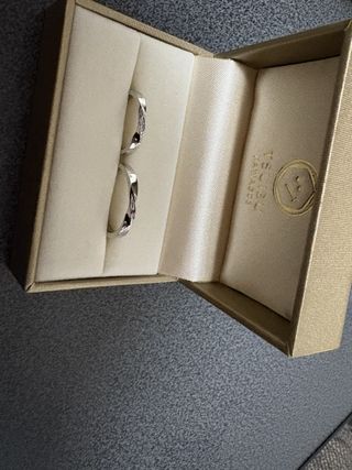 【ついぶ工房の口コミ】 プラチナ、ゴールド、ピンクゴールドから選べます。太さも実際に試着して…