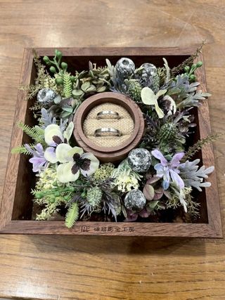 【鎌倉彫金工房の口コミ】 手作りで全く同じものが売っていないというところが気に入っています。
2…