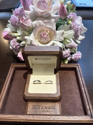 【TANZO.(鍛造指輪)の口コミ】 一つ一つを職人さんが携わり自分たちだけのオーダーメイド
の指輪を作るこ…