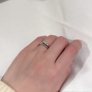 【ケイウノ ブライダル(K.UNO BRIDAL)の口コミ】 デザイナーさんがいろんなデザインを描いてくださり、そのデザインを指輪…