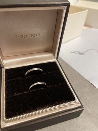 【アイプリモ(I-PRIMO)の口コミ】 シンプルだけどありきたりではなく個性的なデザイン。マット加工が程よく…