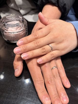 【ケイウノ ブライダル(K.UNO BRIDAL)の口コミ】 好きなキャラクターとお互いの誕生石が入っているところです。
宝石の数も…