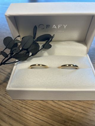 【CRAFY(クラフィ)の口コミ】 デザインはシンプルでイメージ通りのものを作ることができました。
値段は…