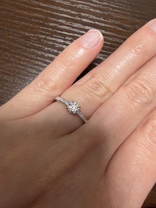 【EITO(エイト)の口コミ】 スクエアカットに憧れがあり、そのように見える4点どめにこだわりました！…