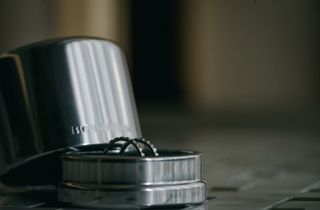 【ブシュロン(BOUCHERON)の口コミ】 医療職なので、ダイヤ付きやゴールド素材は控えたいと思っていて、プラチ…