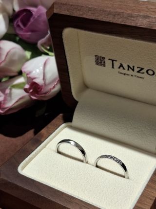 【TANZO.(鍛造指輪)の口コミ】 【デザイン】シンプル～ゴージャスまで何でもできる。石(ダイヤモンド等)…