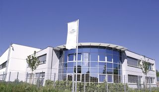 未来を歩むおふたりとともに、FISCHERのSDGsへの取り組み。