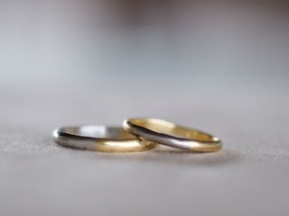 当たり前ですが

人の性格がひとりひとり違うように

ブランドも、デザイナーそれぞれに強い想いがあり

培ってきた独自の感性があり

こだわるところもそれぞれに違います


みんなが良いと思うモノなんて、世の中には存在しません


だから、それぞれの想い（コンセプト）を背景にして生まれた

様々なブランドをセレクトしています

当店らしい、当店にしか表現できないセレクトだと思っています

このページでは一部しかご紹介できませんが、わずかでも楽しんでいただければ幸いです



