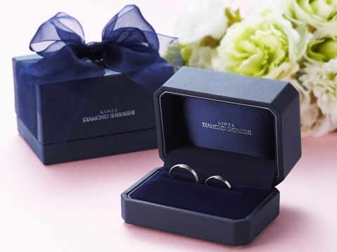 【完成】
セミオーダーシステムのため、ご注文いただいてからおおよそ約５週間程度お受け渡ししております。デザインにより短い期間での納品も可能ですので、お急ぎの場合はご相談ください。