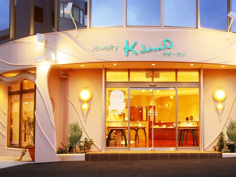 ケイウノ 沖縄おもろまち店