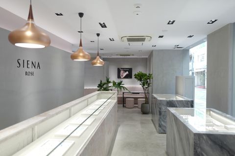 SIENAROSE(シエナロゼ) 広島本通店