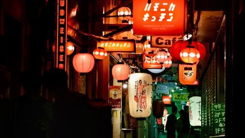 制作した後は吉祥寺の商店街でランチやディナーデートもおすすめ！
おしゃれなカフェから古着屋さんなど、一日を通して楽しめます。