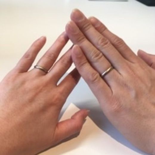 人とかぶらないシャンパンゴールドカラーがお気に入りです