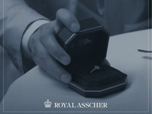 サプライズプロポーズ応援　～運命の１本に出会うお手伝いをいたします～