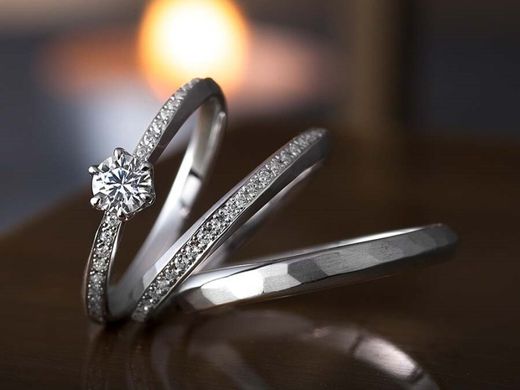 オリジナルのテクスチャー加工がおしゃれでかっこいい！　ノイシュプールの ブライダルフェア！