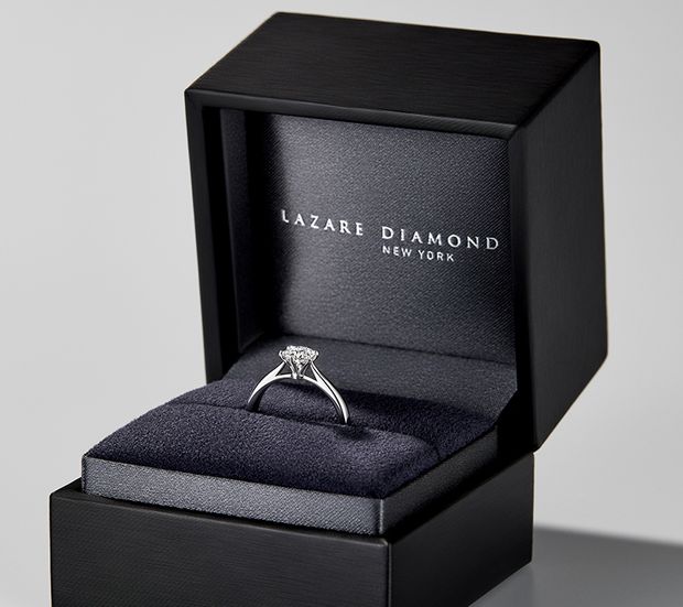 【ラザール ダイヤモンド(LAZARE DIAMOND)】レヴァランス