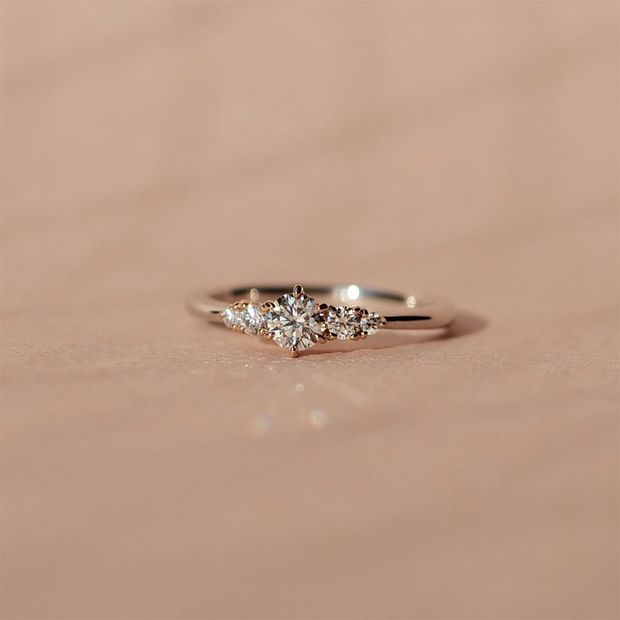 【JKPLANET(JKプラネット)】Bouquet(ブーケ) エンゲージリング