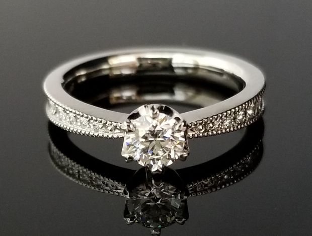 【TANZO.(鍛造指輪)】ご結婚指輪とお揃いのミル打ち