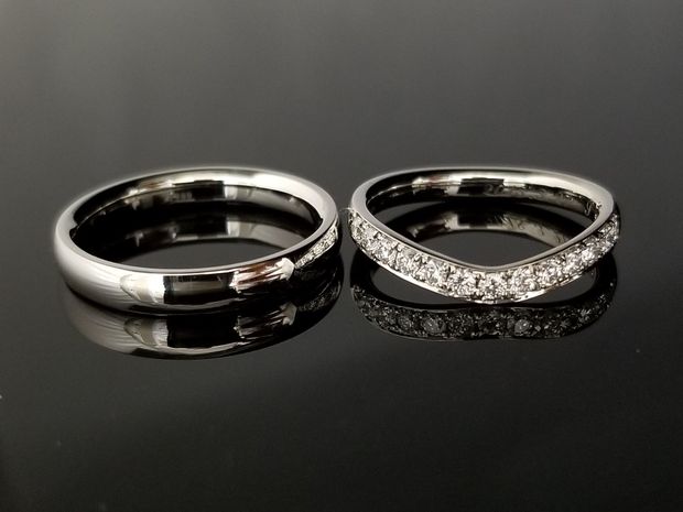 【TANZO.(鍛造指輪)】ダイヤモンドとプラチナが輝くデザインの結婚指輪