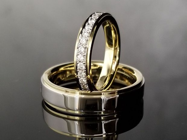 【TANZO.(鍛造指輪)】平打ちのコンビ加工が美しいご結婚指輪