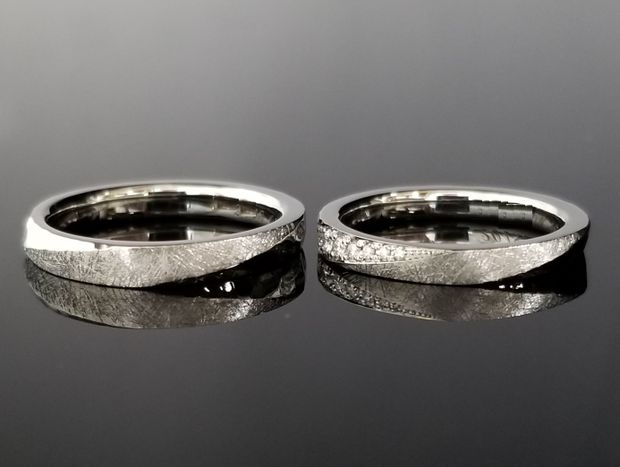 【TANZO.(鍛造指輪)】立体的に仕上げ存在感のある結婚指輪