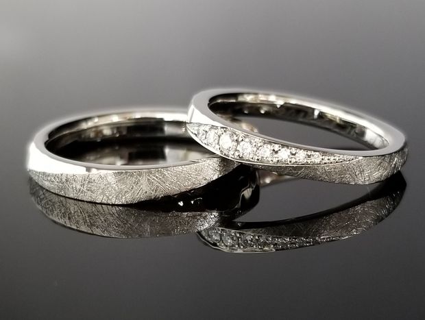【TANZO.(鍛造指輪)】立体的に仕上げ存在感のある結婚指輪