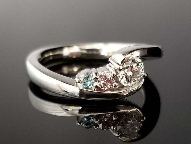 【TANZO.(鍛造指輪)】パステルカラーが目を惹く鍛造のオーダーメイド