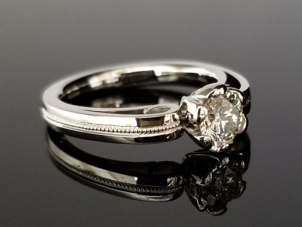 【TANZO.(鍛造指輪)】365度どこから見ても美しい鍛造エンゲージリング