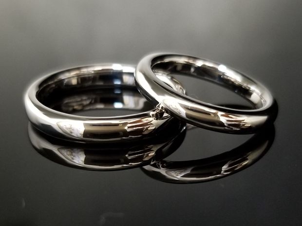 【TANZO.(鍛造指輪)】職人が鍛えお造りした、丸みあるマリッジリング