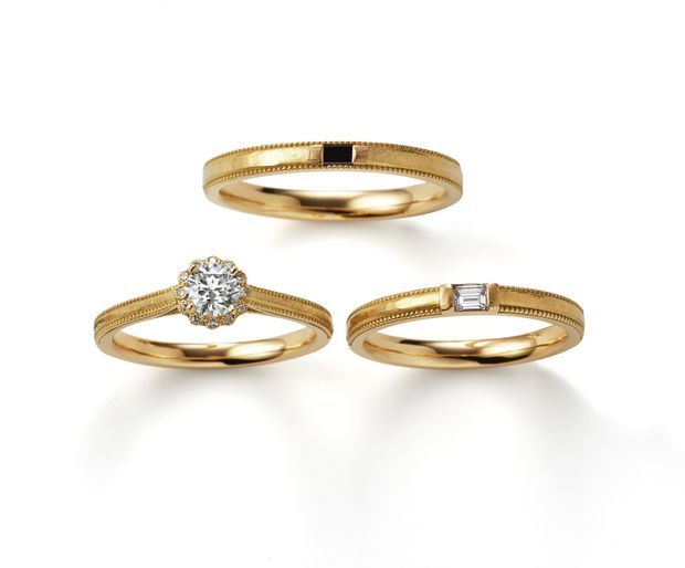 【ORECCHIO(オレッキオ)】ドルチェ ～エメラルドカットダイヤを使用したアンティーク風デザインの結婚指輪