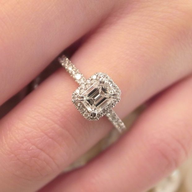 【ORECCHIO(オレッキオ)】＜siena～シエナ＞婚約指輪　SE-1112