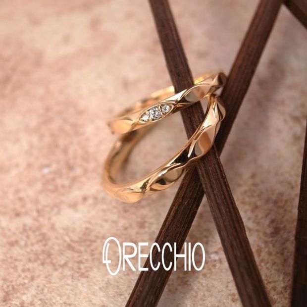 【ORECCHIO(オレッキオ)】ゼラニウム～　マーキス型のブロックが連なった動きのある軽やかな結婚指輪