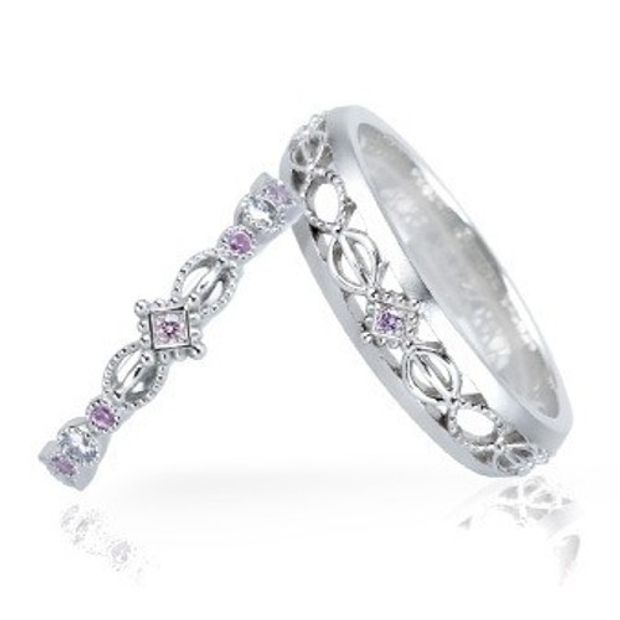 【LUCIE(ルシエ)】【オートクチュール作品】クラシックなレース模様を モチーフにした結婚指輪