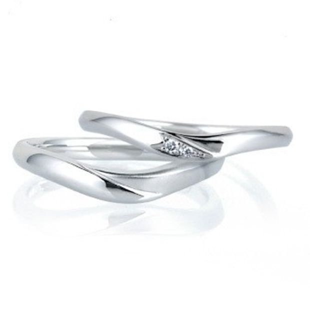 【LUCIE(ルシエ)】【オートクチュール作品】桜の花びらをデザインに あしらった結婚指輪