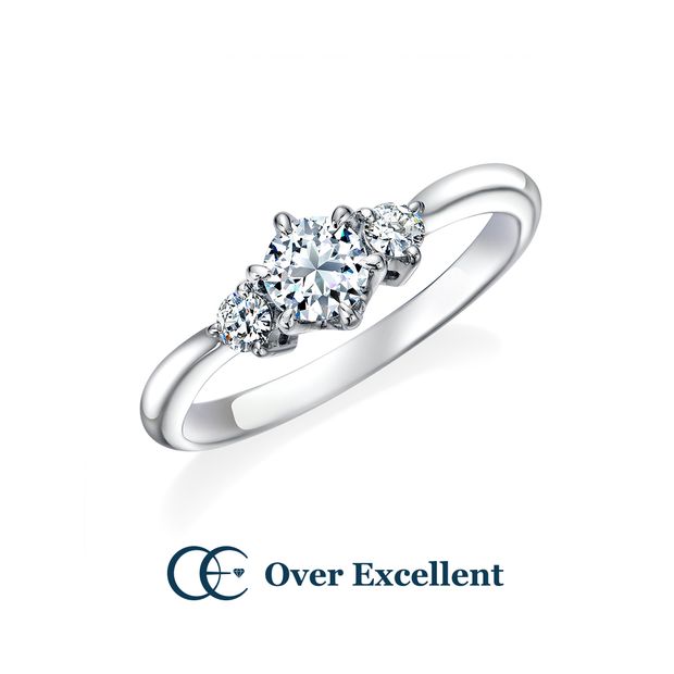 【Over Excellent(オーバーエクセレント)】【Rain lily レインリリー -純白の愛-】やさしいウェーブラインに3石のダイヤモンドが華やかに輝きます。