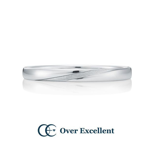 【Over Excellent(オーバーエクセレント)】【Astilbe アスチルベ -恋の訪れ-】優美に流れるようなラインに輝くメレダイヤモンド。上品な存在感。