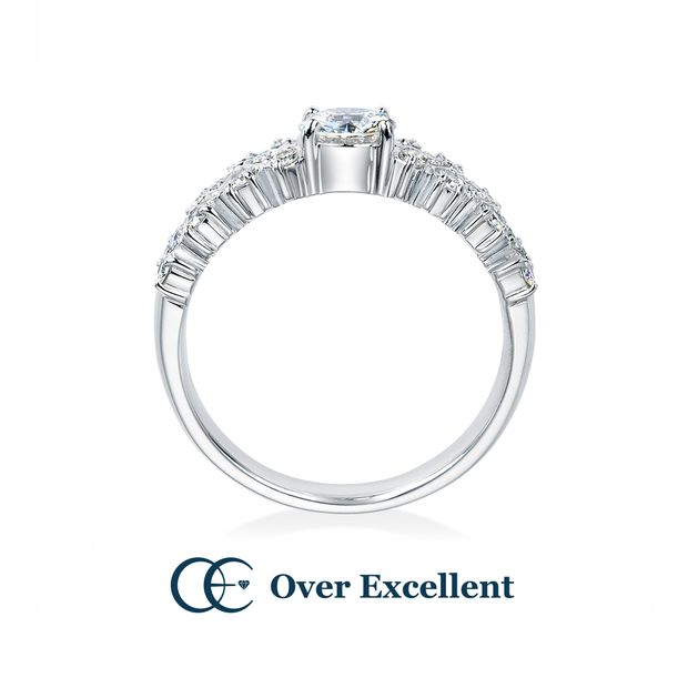 【Over Excellent(オーバーエクセレント)】【Larkspur　ラークスパー　‐自 由‐】　ダイヤモンドを石畳のようにセッティングし華やかで洗練された印象のリング。