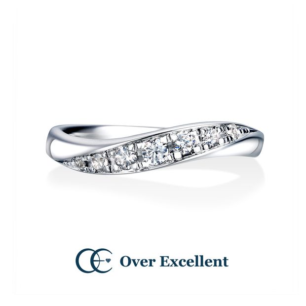 【Over Excellent(オーバーエクセレント)】【Star of bethlehem　スターオブベツレヘム　-流れ星-】真っすぐ向き合うふたりを導き輝く流れ星をイメージした優美な曲線。