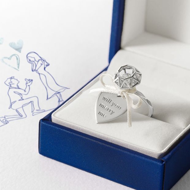 【ヴァンドーム青山(VENDOME AOYAMA)】プロポーズリング【ASVR6918 CZ】