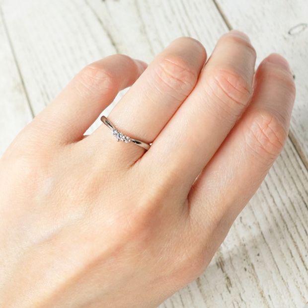 【宝寿堂(ほうじゅどう)】【宝寿堂】指を長く見せる効果のあるV字ライン《HM2760l/HD2824》