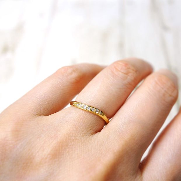 【宝寿堂(ほうじゅどう)】☆新作☆【宝寿堂】捻ったラインにメレダイヤがキラリ《HMK2839lｌ/HDＫ2839ｌ》