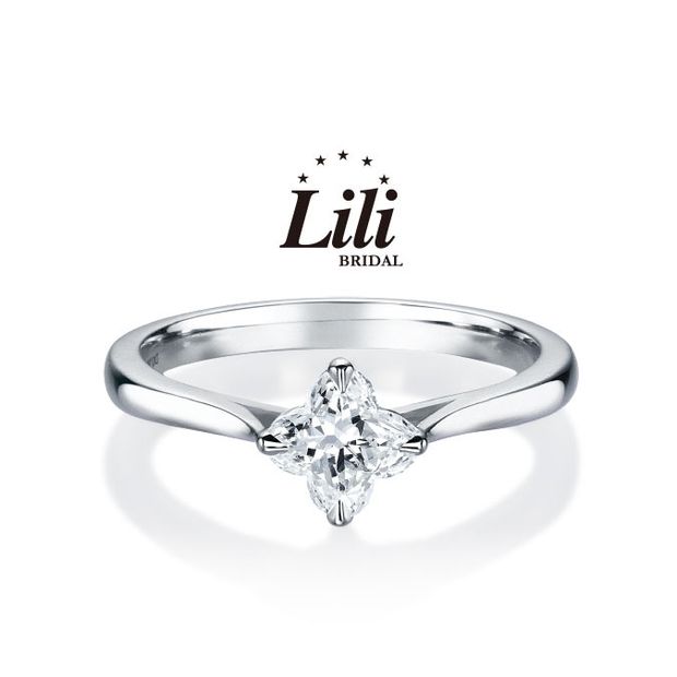 【DIYARTH(ディヤース)】【Lily Cut】Pleasure　 婚約指輪