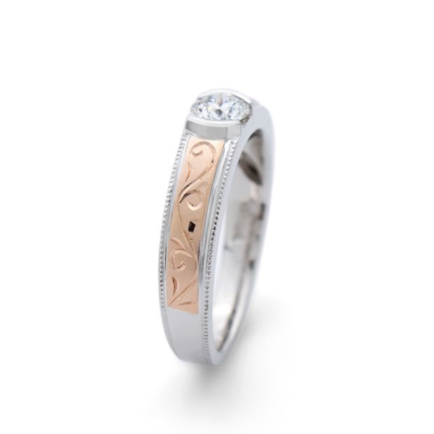 【MIORING(ミオリング)】MIORING 桜ゴールドにダイヤを埋め込んだ毎日身につけられる婚約指輪 染唯-そめい-