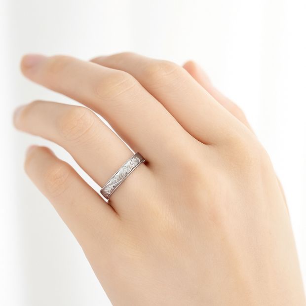 【MIORING(ミオリング)】MIORING  和唐草-わからくさ- 「永遠のつながり」をあらわす和彫りマリッジリング